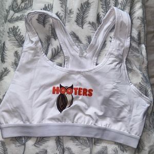 Hooters top/bra